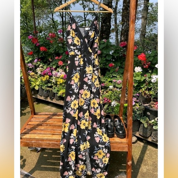 HM flowers print Dress❤️🖤 - Picture 4 of 5